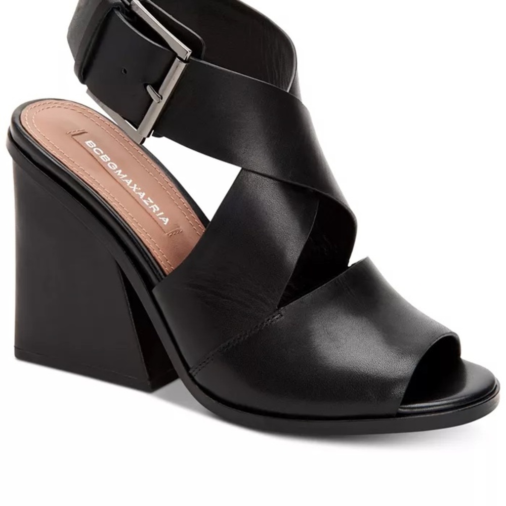 Block Heel Leather Sandal Heel 4” Size 10 BCBG MaxAzria “Sara” NEW
